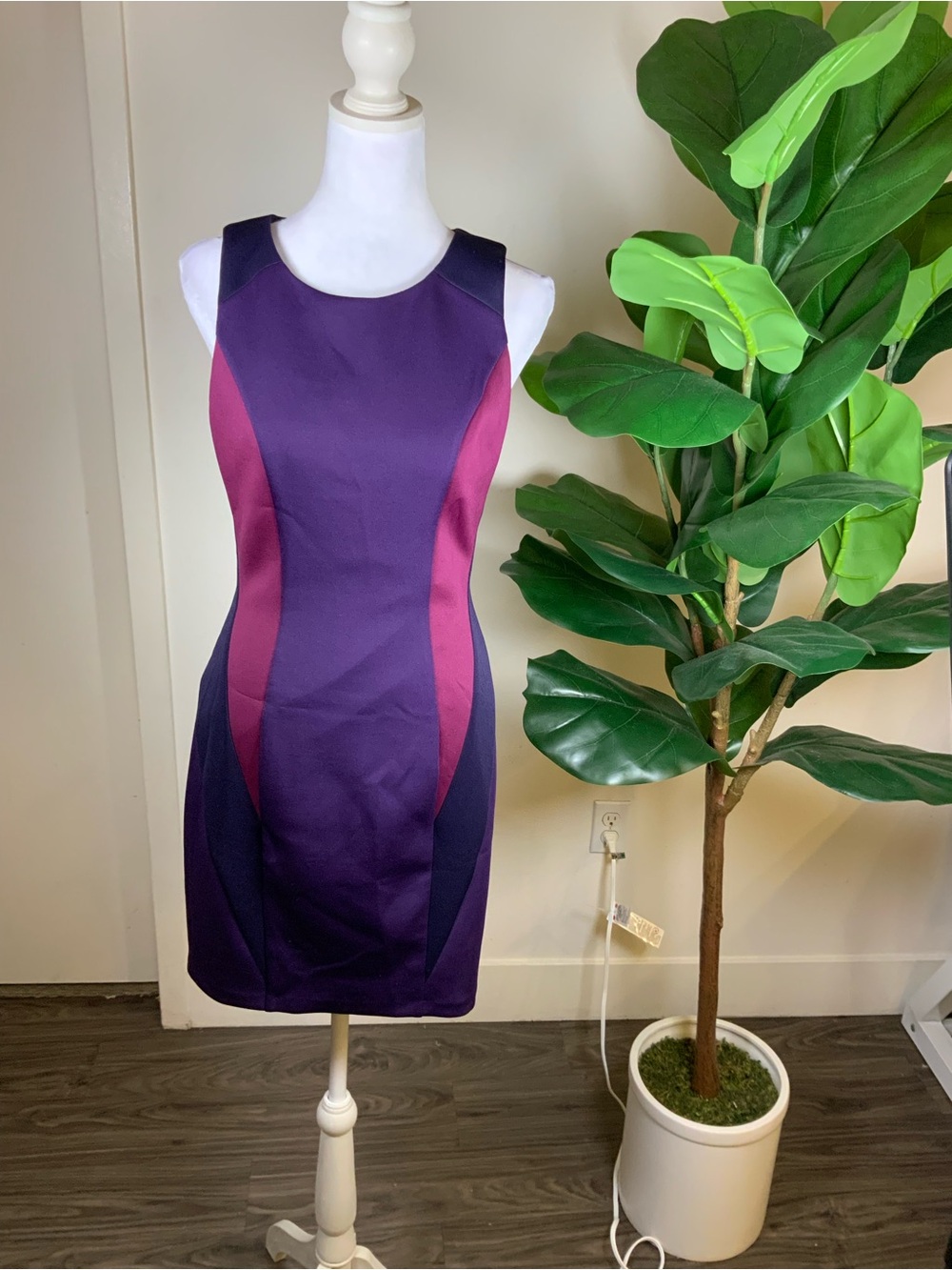 Guess Purple Sheath Dress with Magenta Panels